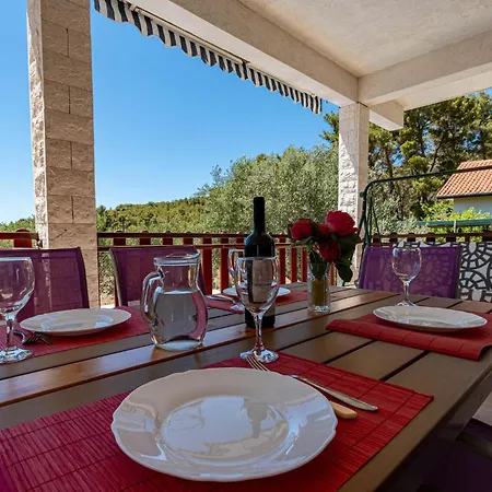 Holiday Home Gradina I Vela Luka