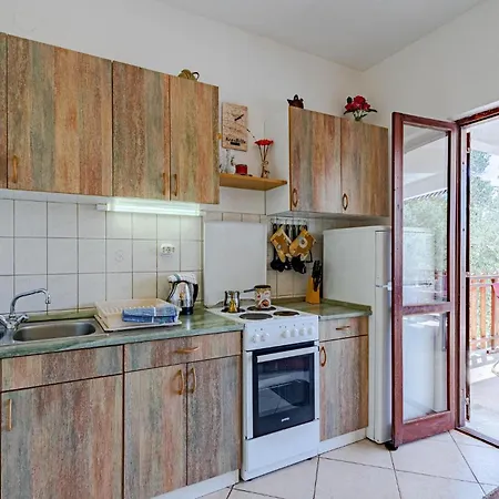 Vikendica Amazing Home In Vela Luka With Kitchen